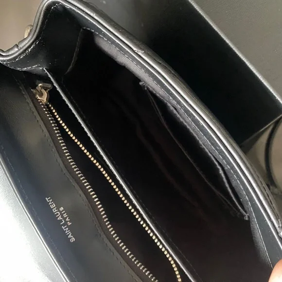 YSL Loulou Toy - Picture 5 of 14